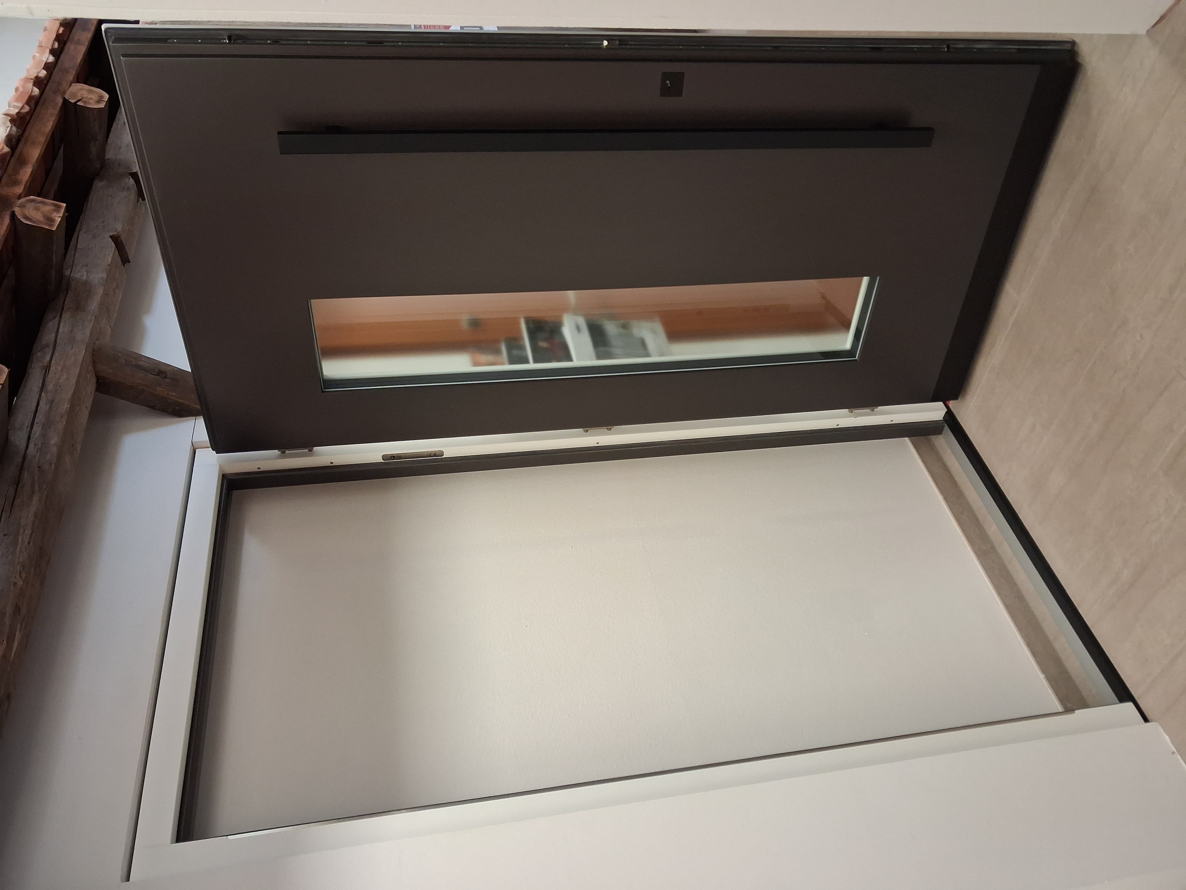 Haustüren_Ausstellung_Holz-lackiert